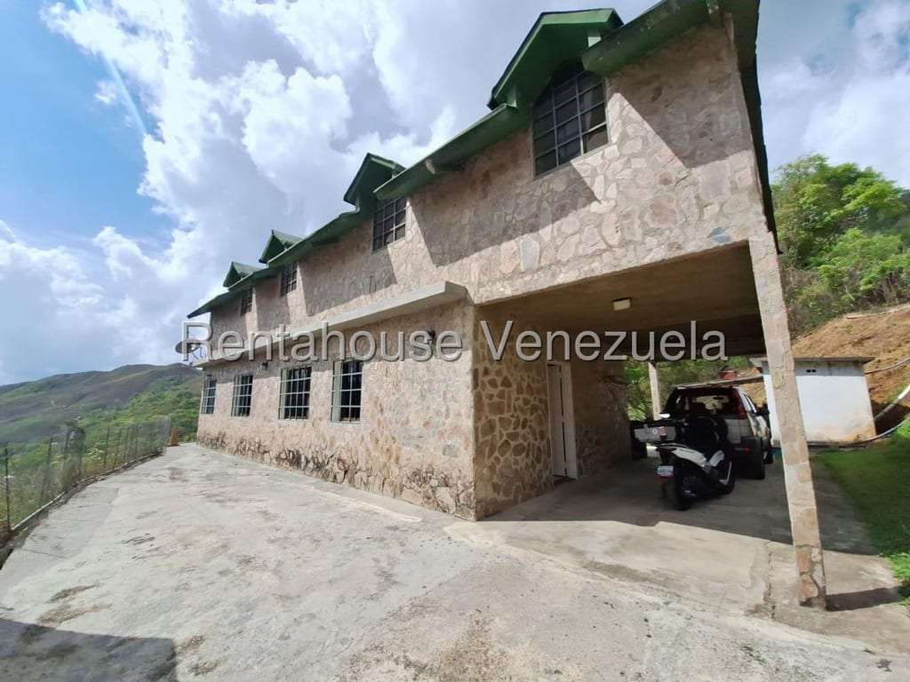 Casa en Caracas - 1