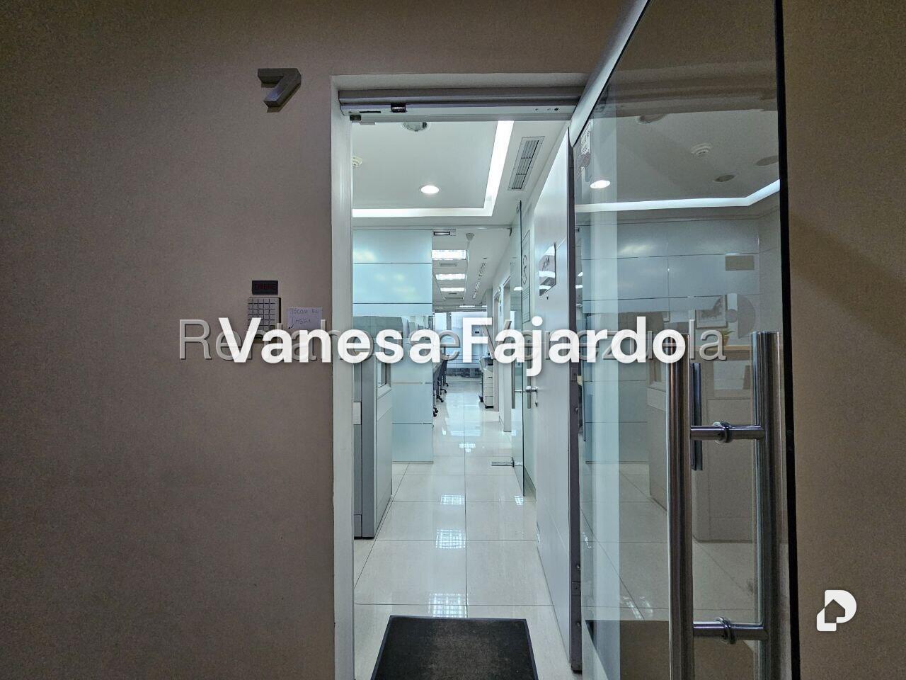 Oficina en Parroquia La Candelaria, Caracas – 4