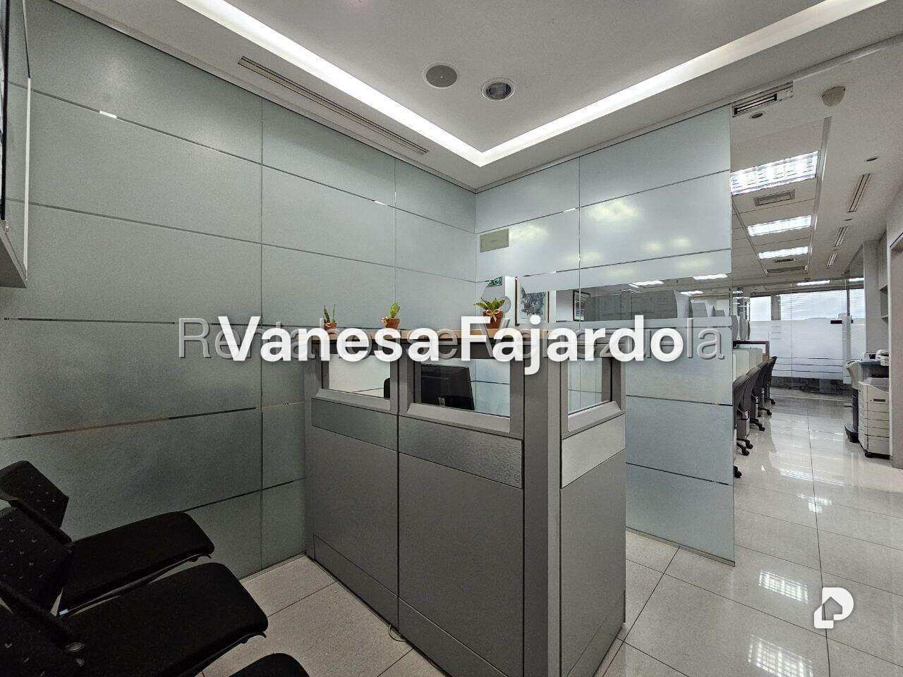 Oficina en Parroquia La Candelaria, Caracas – 6
