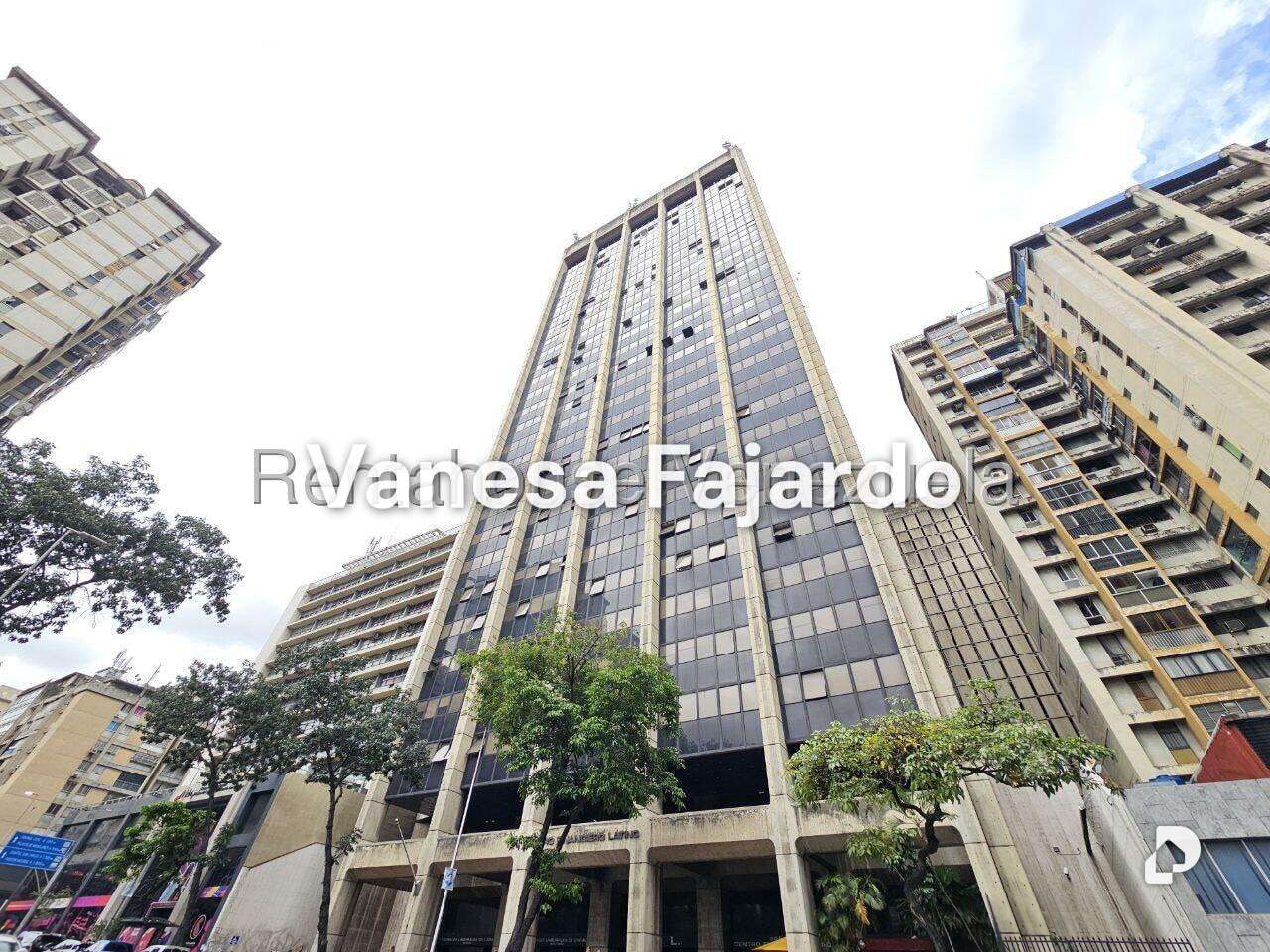 Oficina en Parroquia La Candelaria, Caracas – 1
