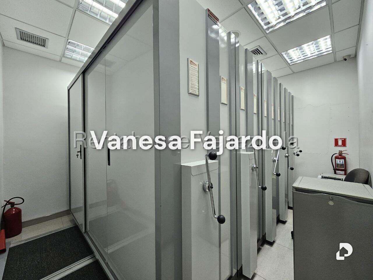 Oficina en Parroquia La Candelaria, Caracas – 10