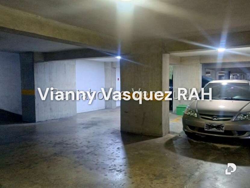 Apartamento en El Cigarral, Caracas – 15