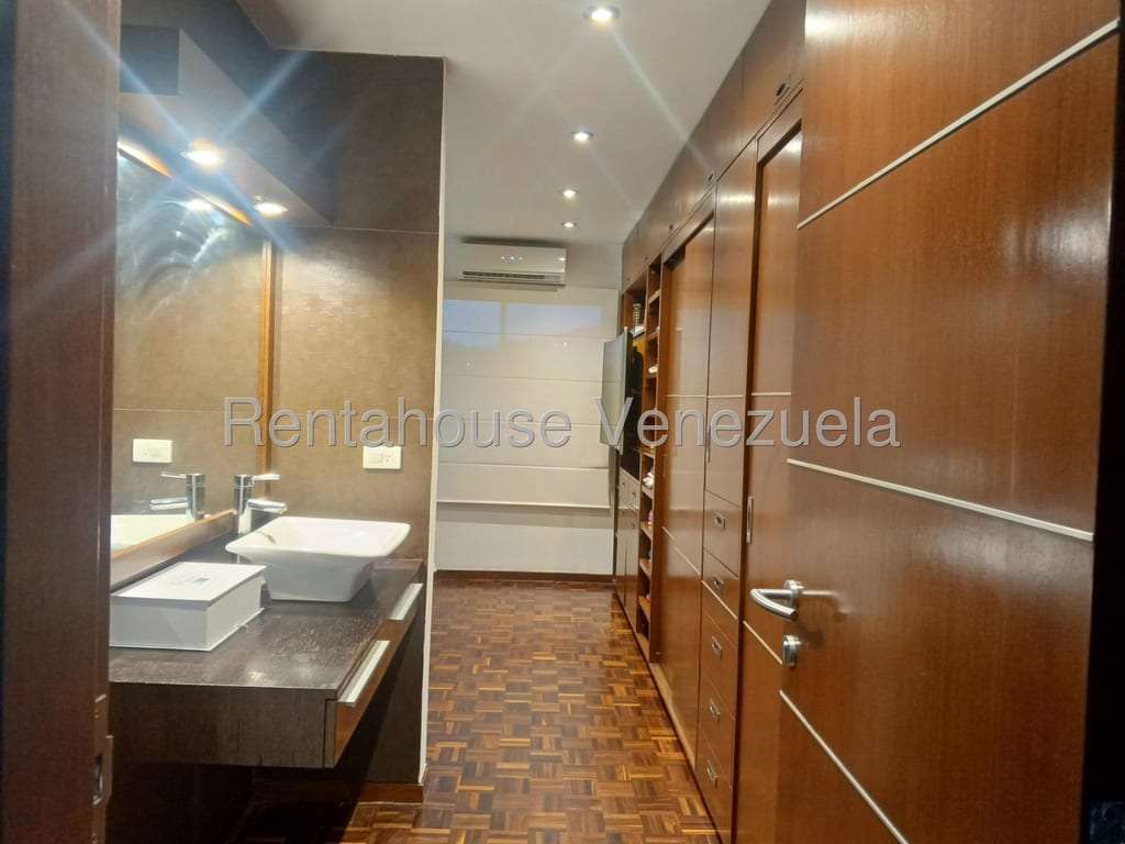 Apartamento en El Cigarral, Caracas