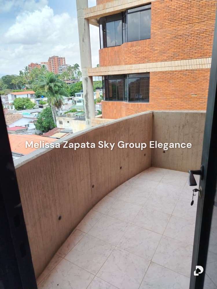 Apartamento en Coral Plaza, Barquisimeto – 11
