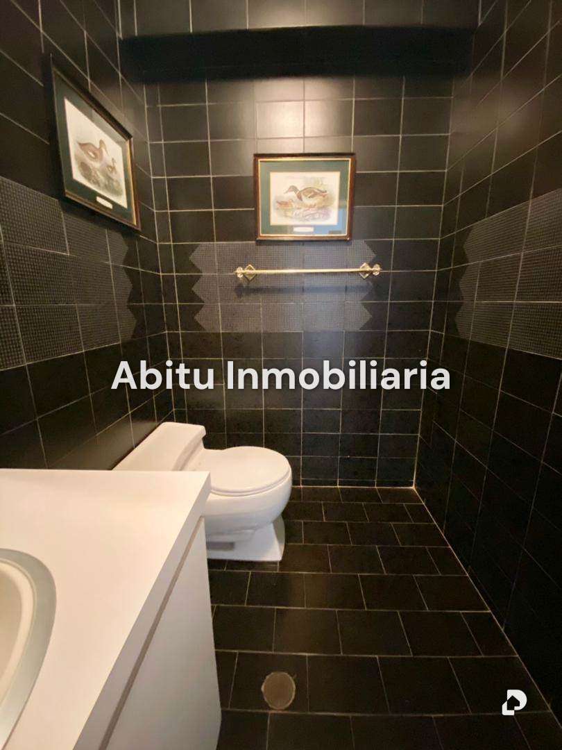 Apartment in Los Naranjos (del Cafetal), Caracas – 14