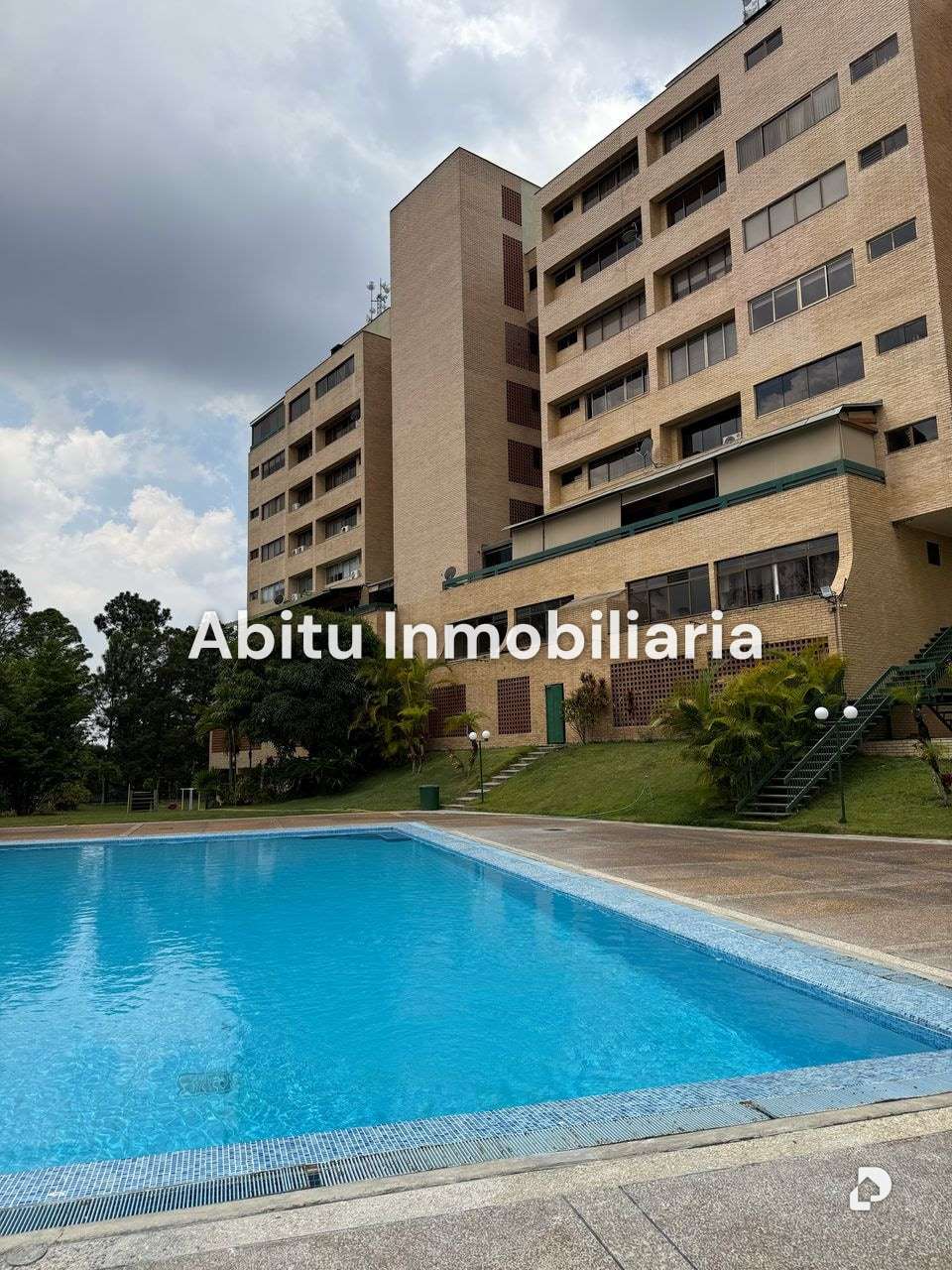 Apartment in Los Naranjos (del Cafetal), Caracas – 2