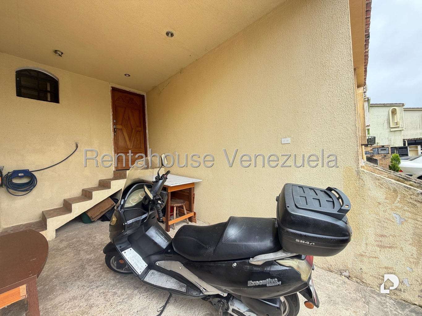 Casa en Monte Claro, Caracas – 56