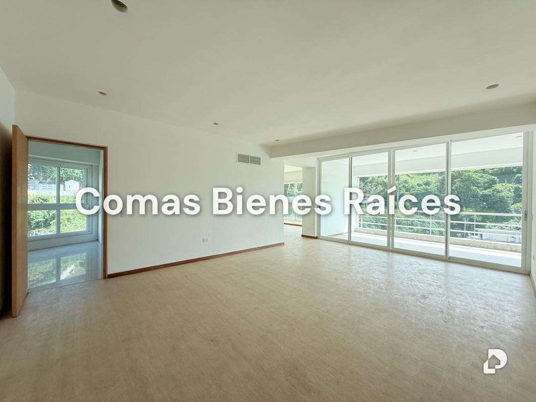 Apartment in Las Mercedes, Caracas – 4