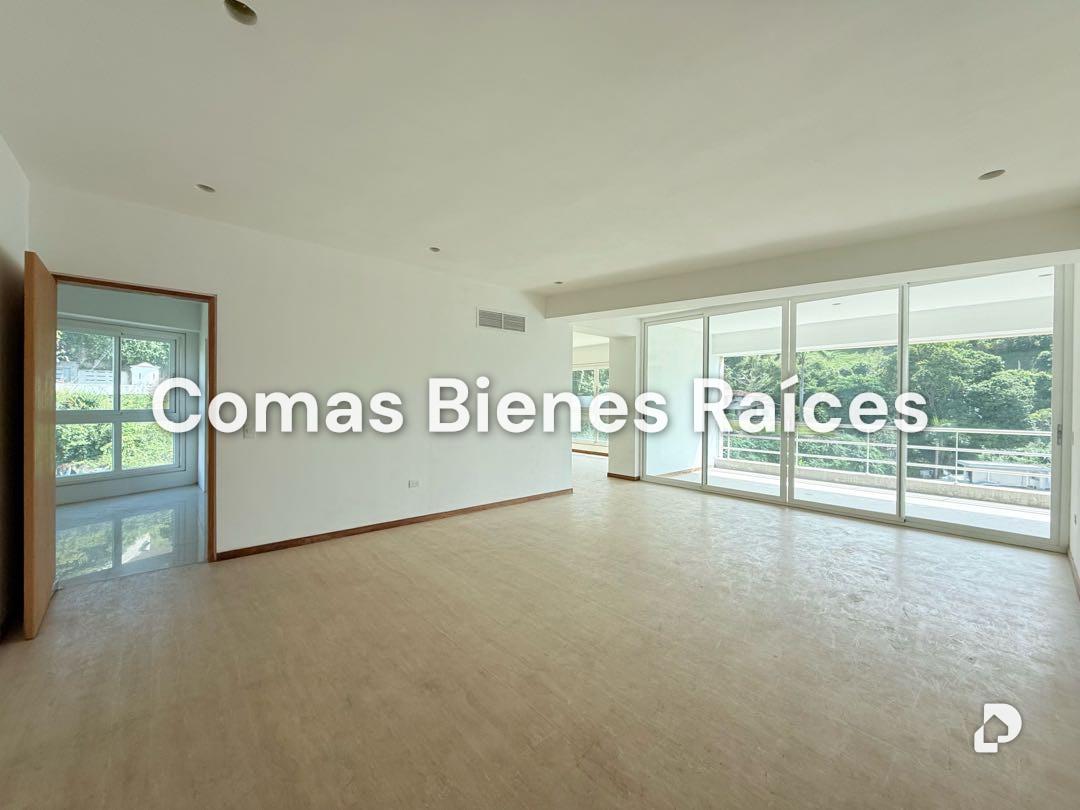 Apartment in Las Mercedes, Caracas – 4