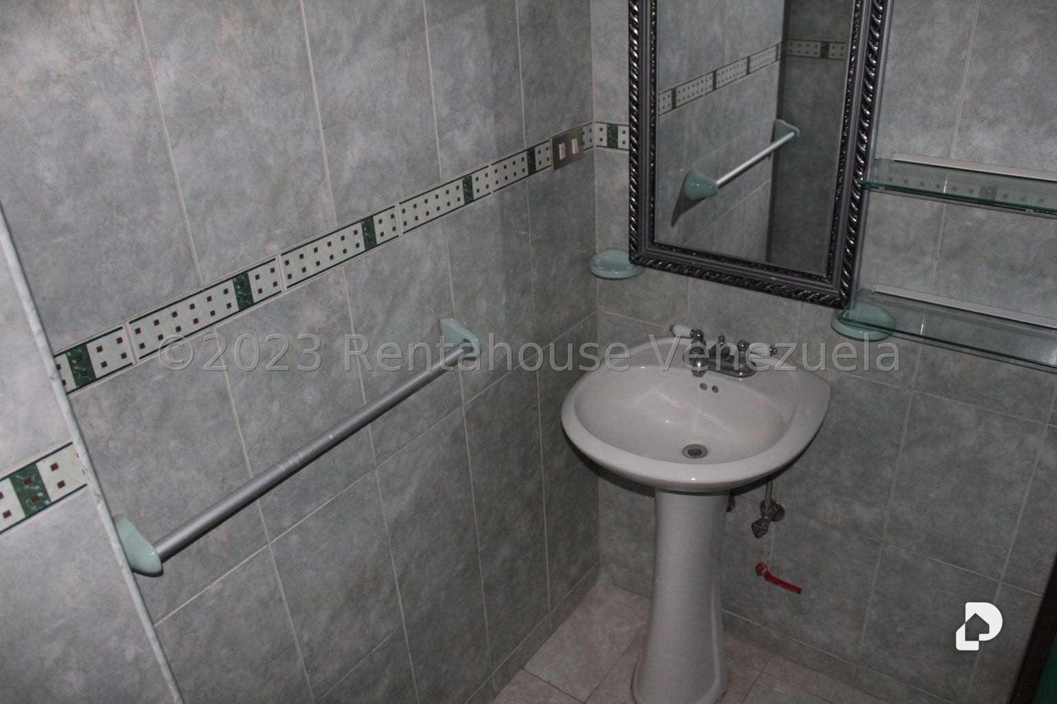 Apartamento en Cumbres de Curumo, Caracas – 34