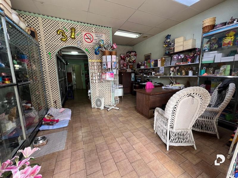 Local comercial en Los Palos Grandes, Caracas – 5