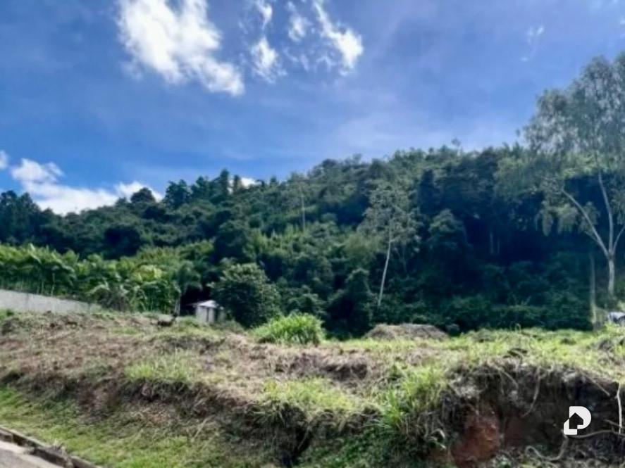 Terreno en Cerro Verde, Baruta – 1
