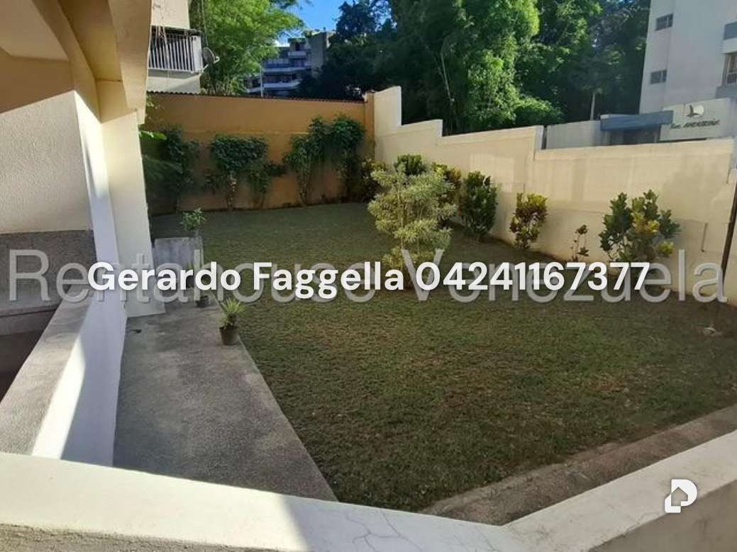 Apartamento en Urb. Miranda, Caracas – 21