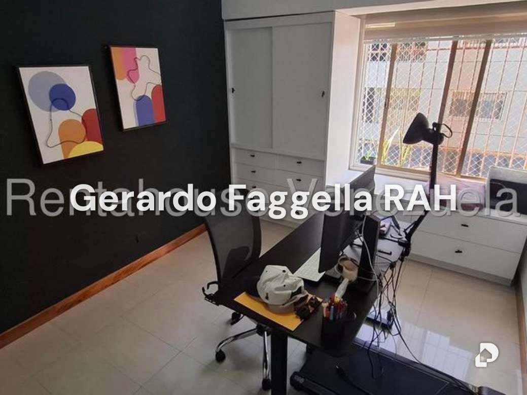 Apartamento en Urb. Miranda, Caracas – 14