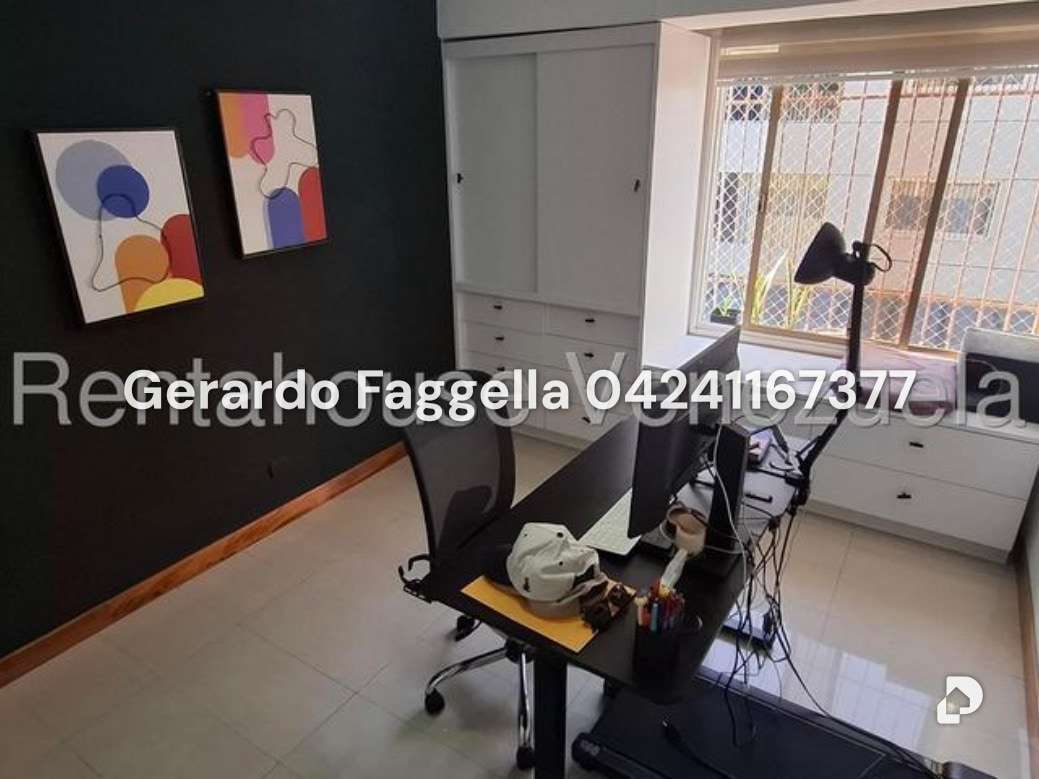 Apartamento en Urb. Miranda, Caracas – 14