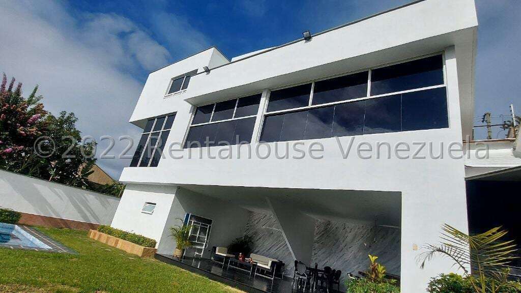 Casa en Oripoto, Caracas - 1