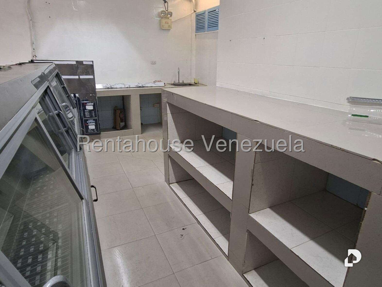 Local comercial en Santa Mónica, Caracas – 6