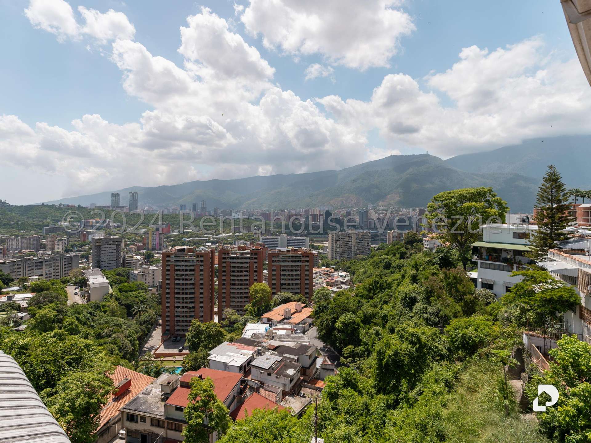 Casa en Colinas de Bello Monte, Caracas – 5