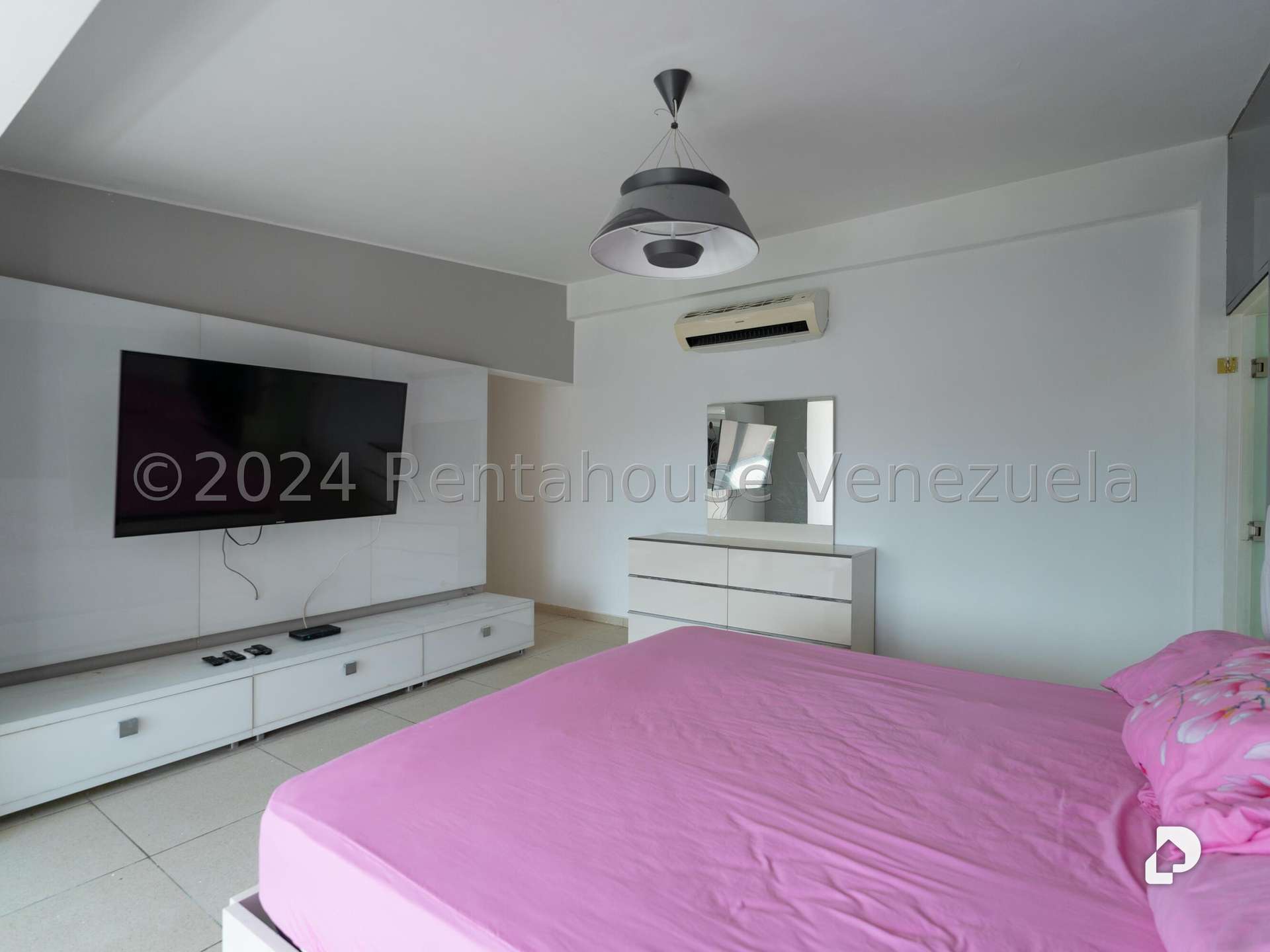 Casa en Colinas de Bello Monte, Caracas – 58