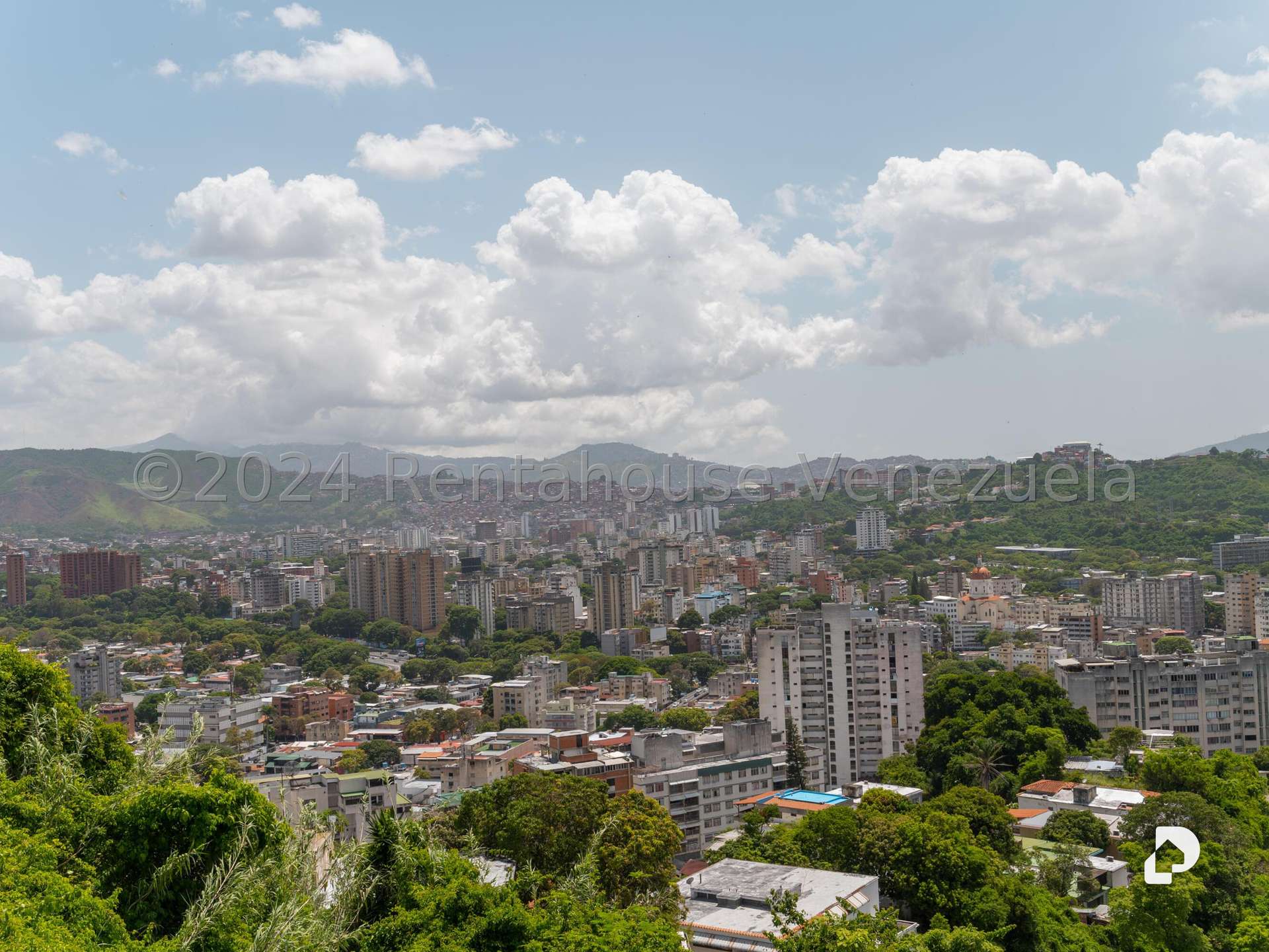 Casa en Colinas de Bello Monte, Caracas – 7