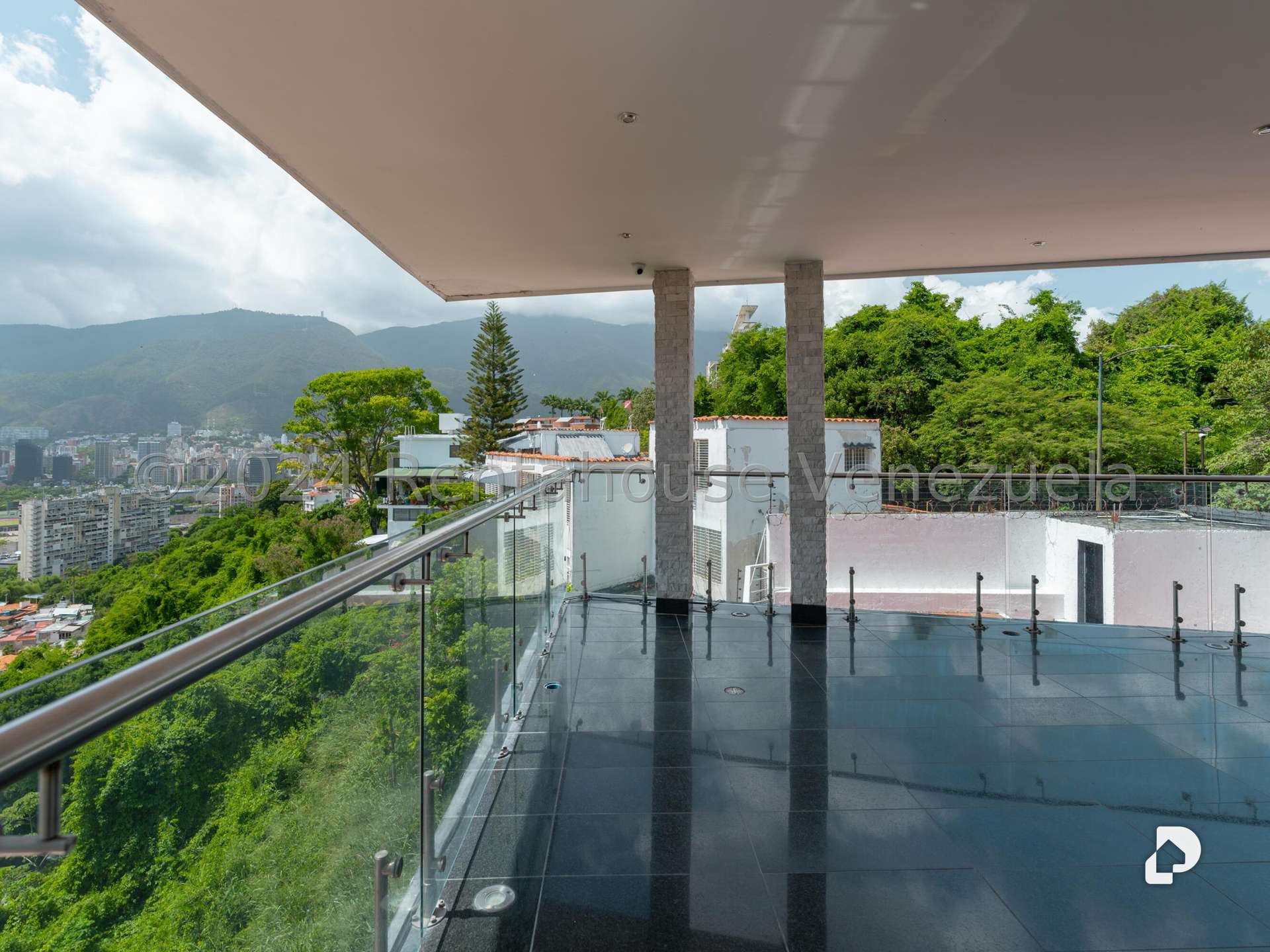 Casa en Colinas de Bello Monte, Caracas – 11