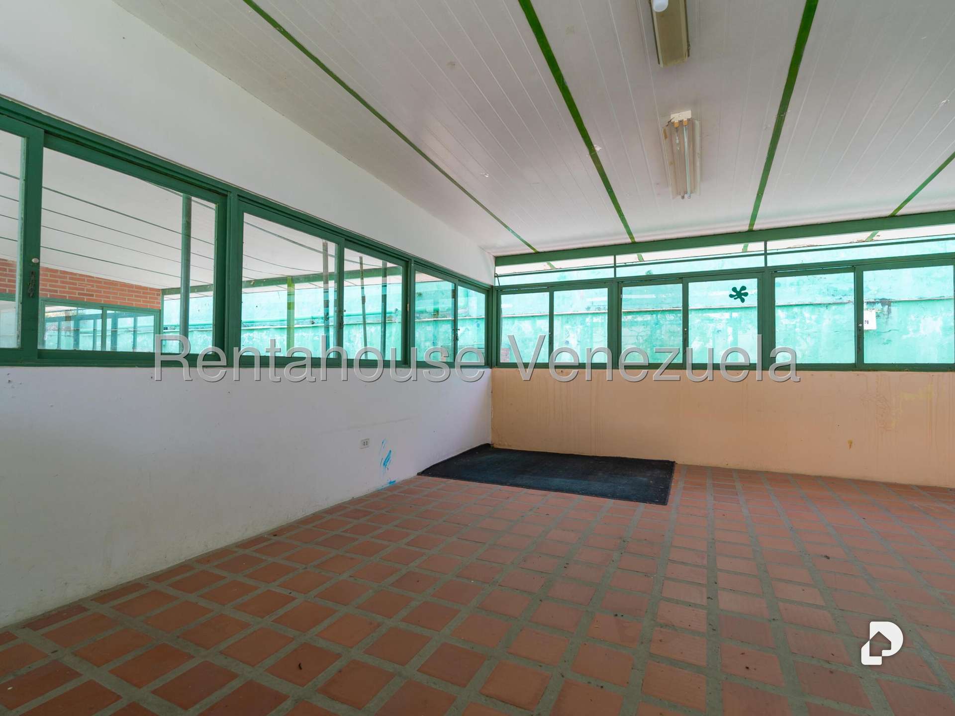 Terreno en Oripoto, Caracas – 47