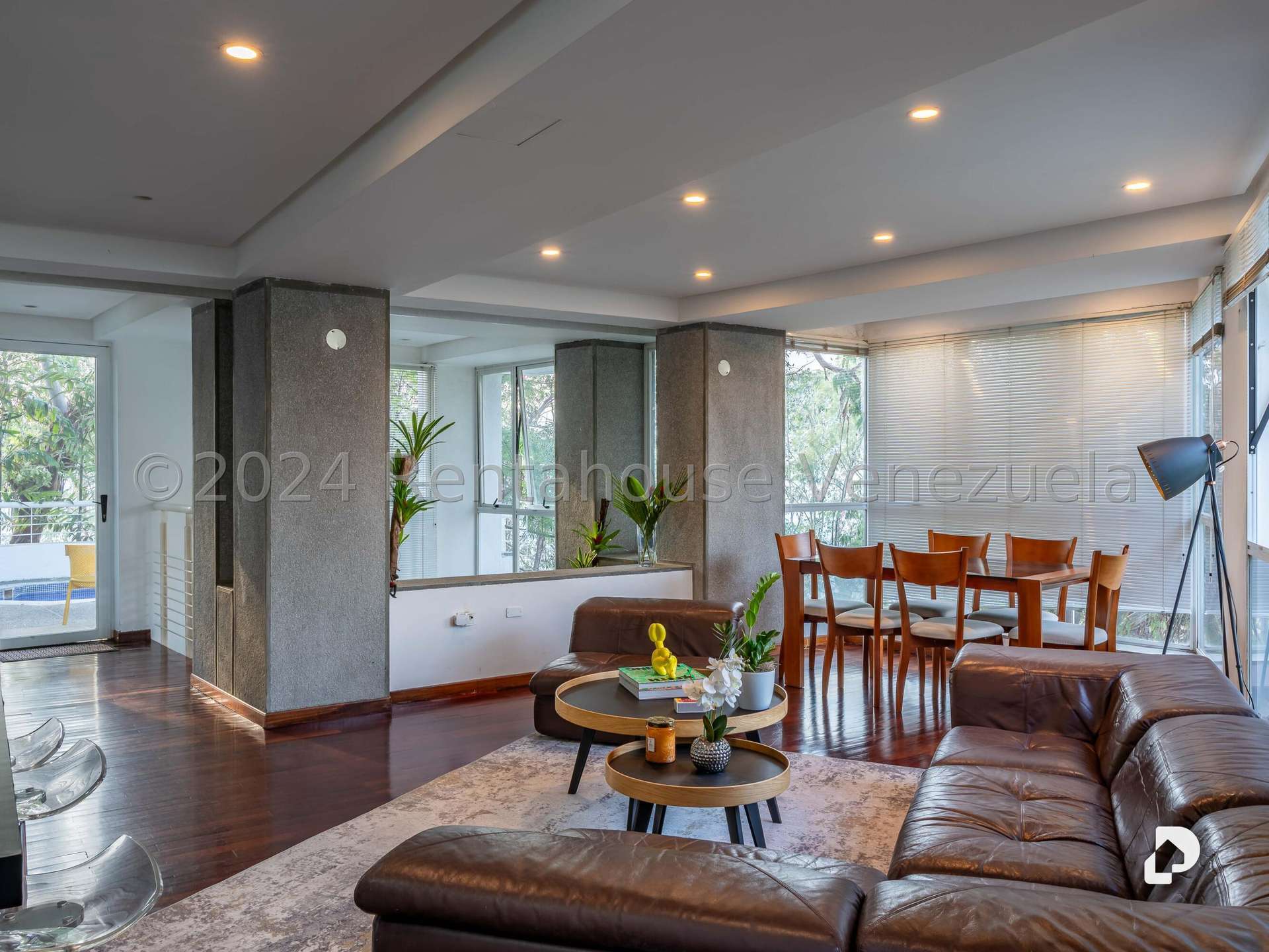 Casa en Los Naranjos (del Cafetal), Caracas – 30