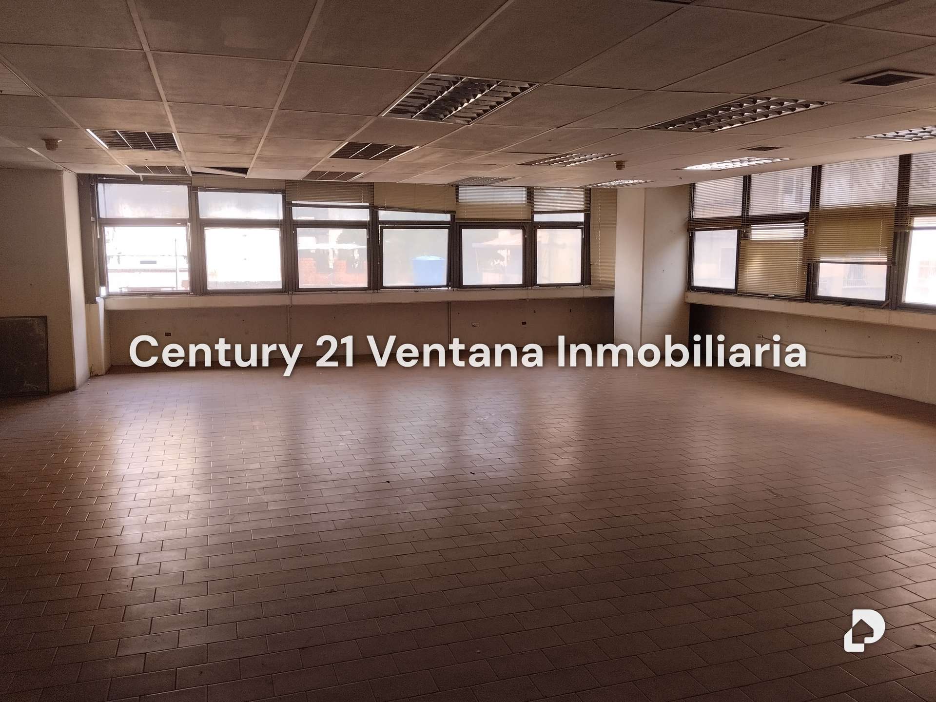 Oficina en Los Caobos, Caracas – 10