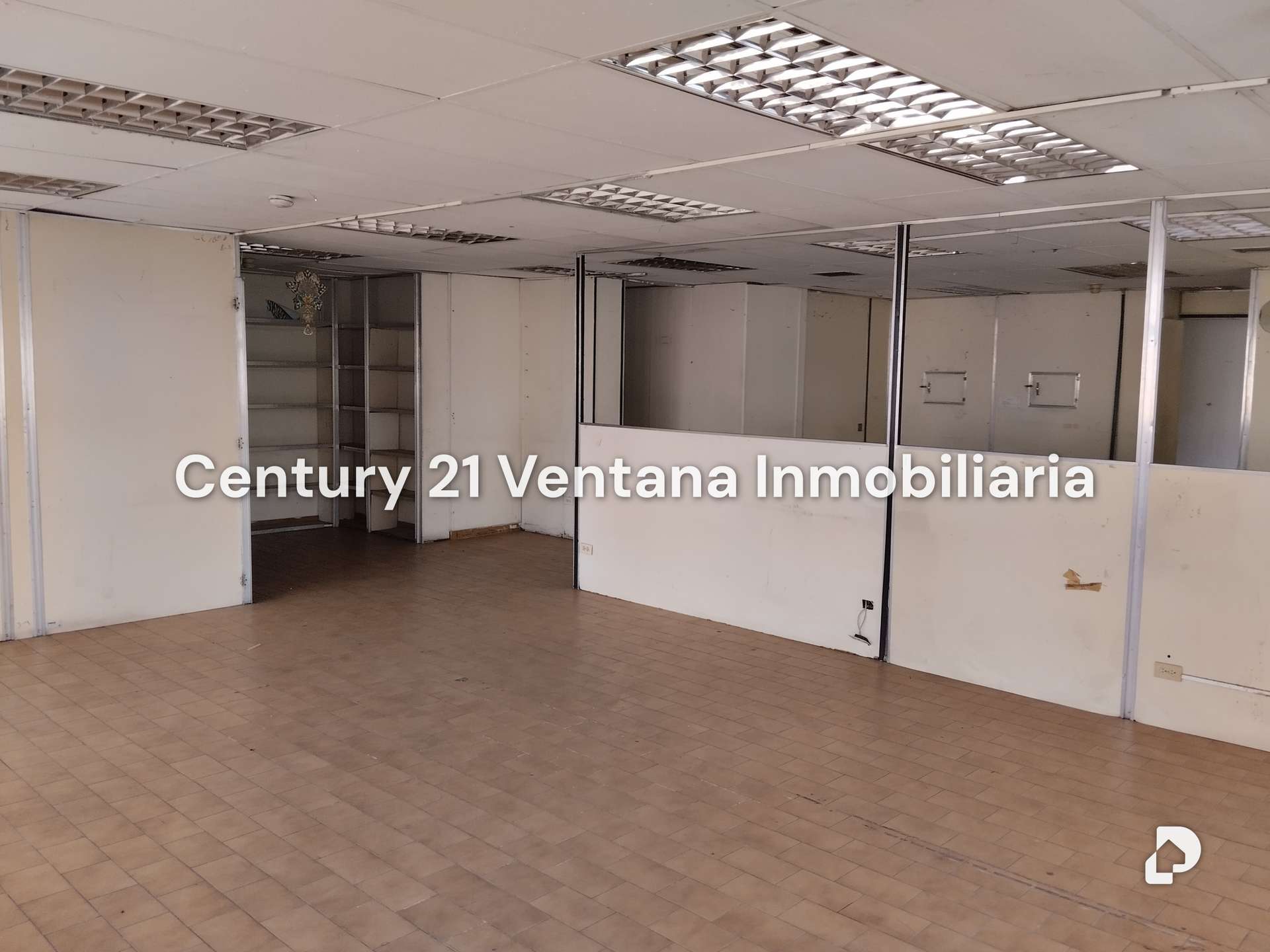 Oficina en Los Caobos, Caracas – 11