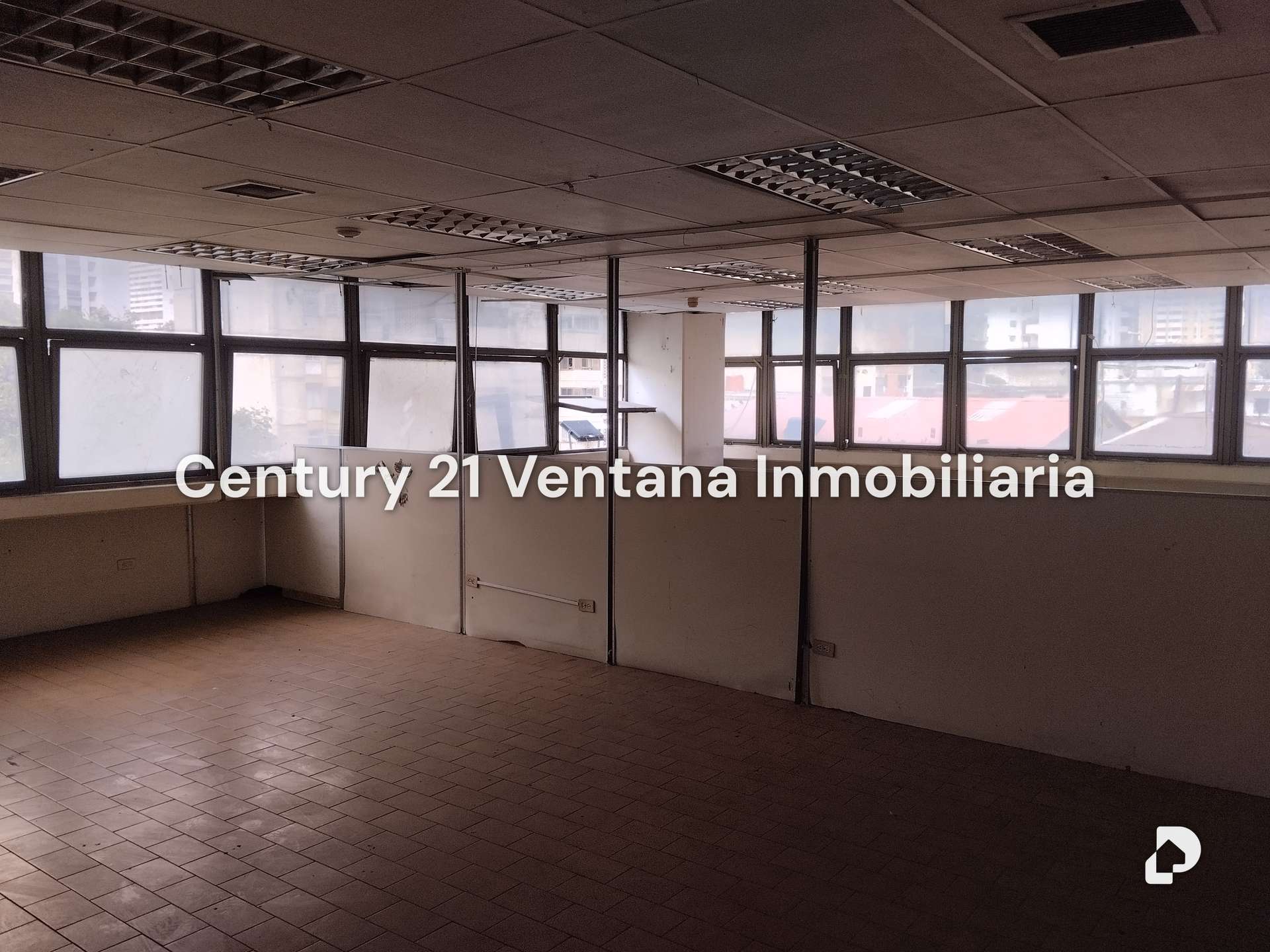 Oficina en Los Caobos, Caracas – 16
