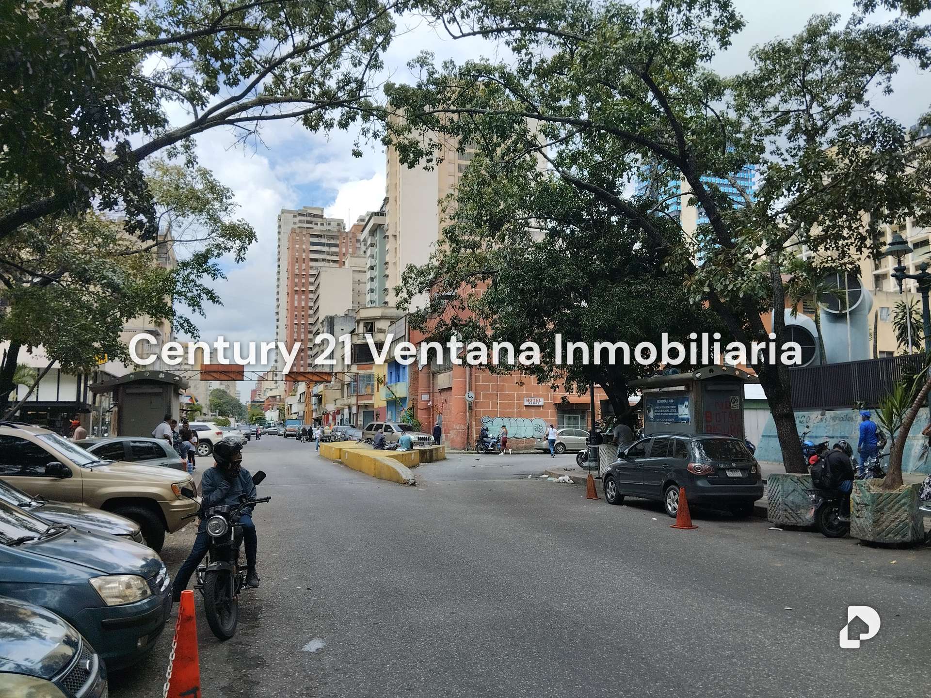 Oficina en Los Caobos, Caracas – 22