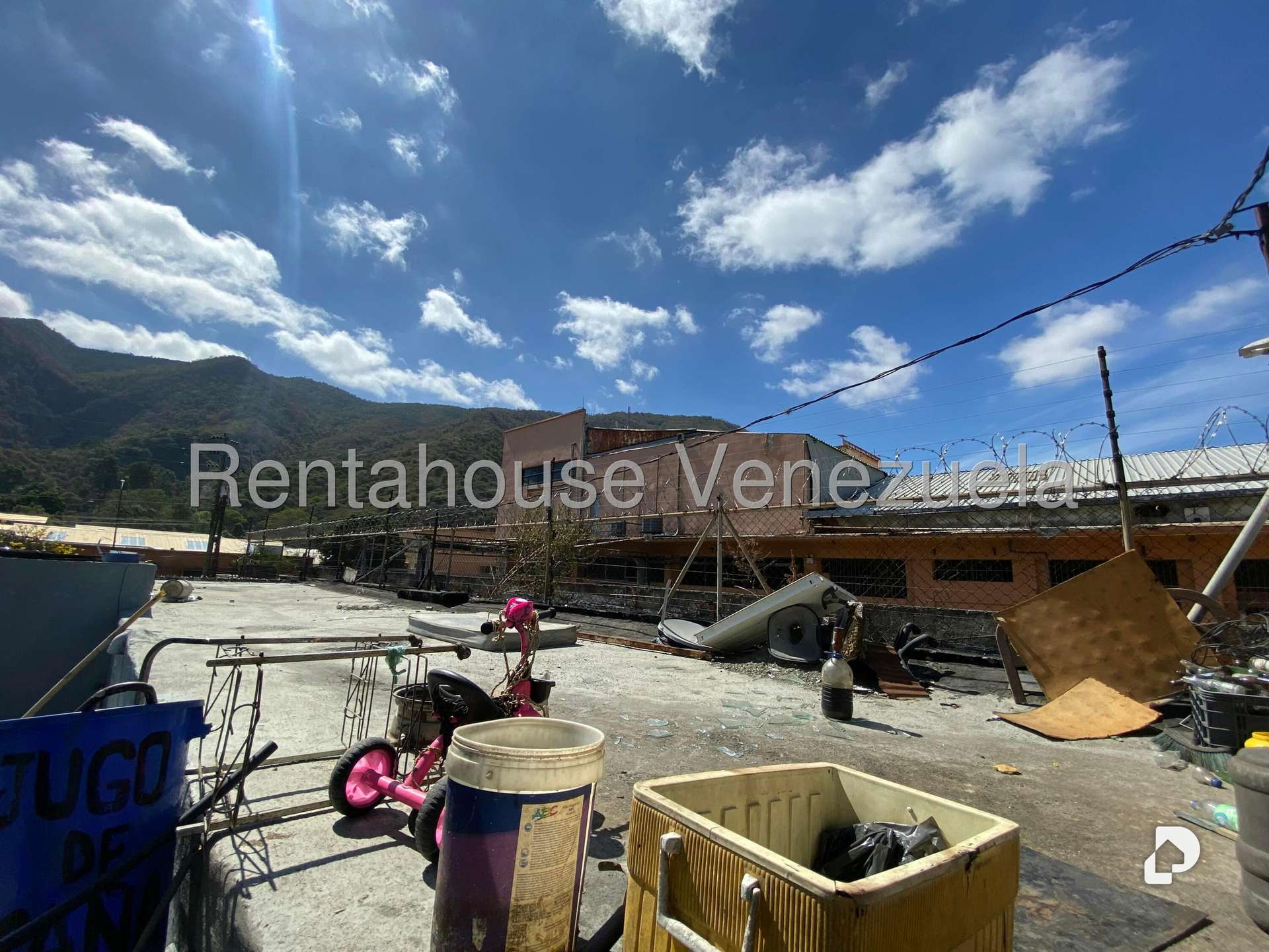 Local comercial en Antímano, Caracas – 10