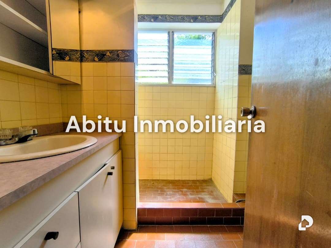 Apartamento en Santa Rosa de Lima, Caracas – 15