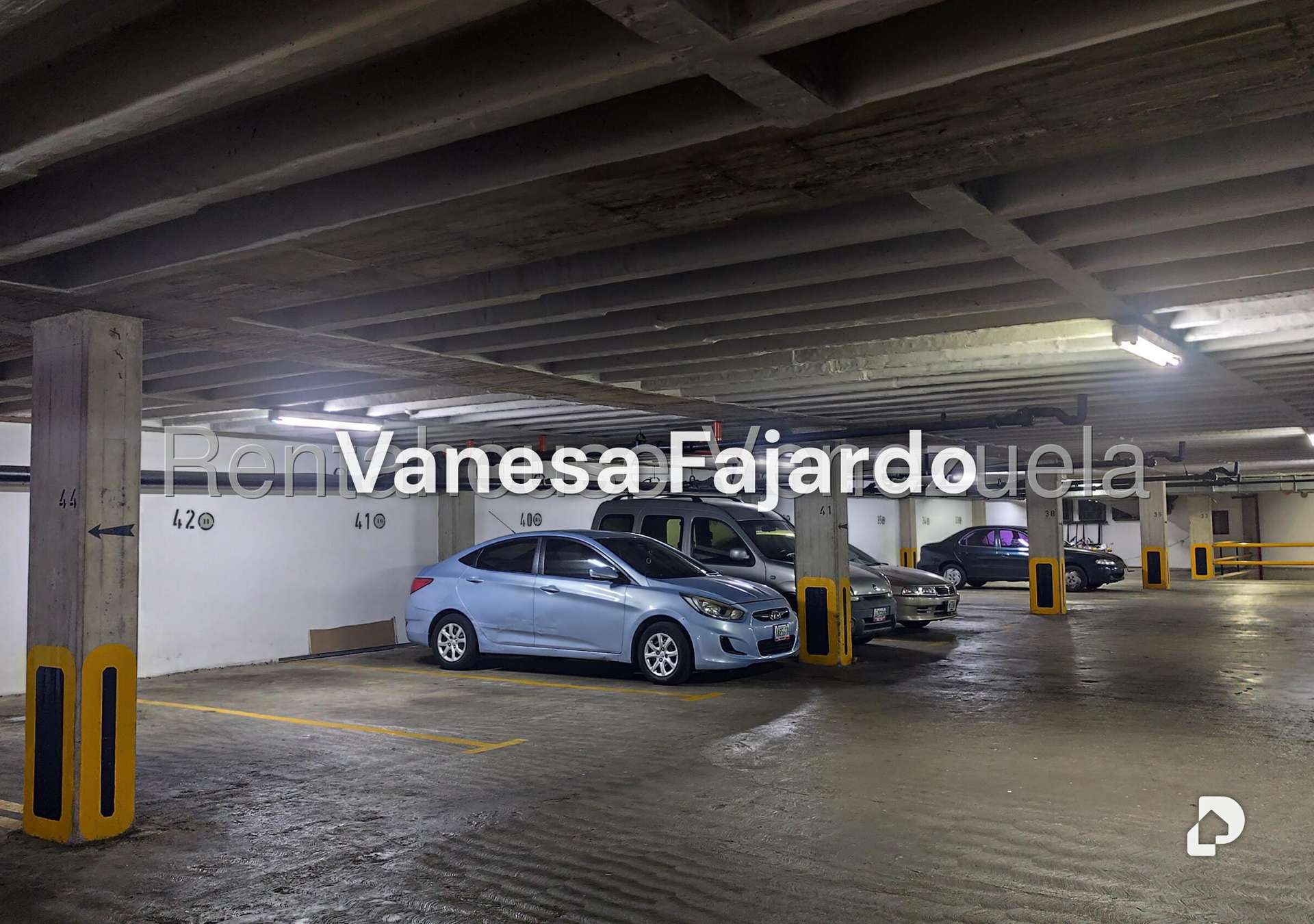 Apartamento en La Florida, Caracas – 18