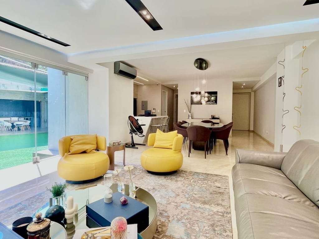 Apartamento en Lomas del Sol, Caracas