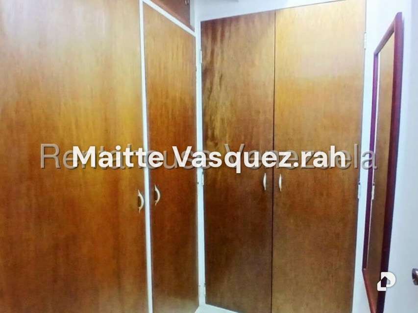 Apartamento en Sector El piñal, Maracay – 11