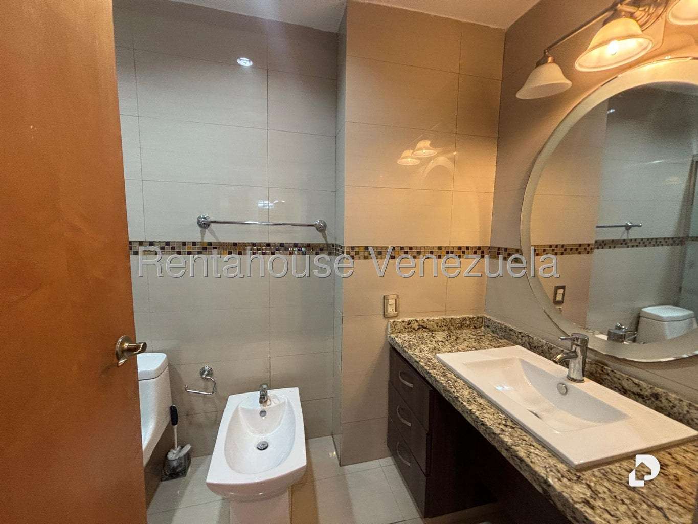 Casa en Lomas de La Lagunita, Caracas – 47