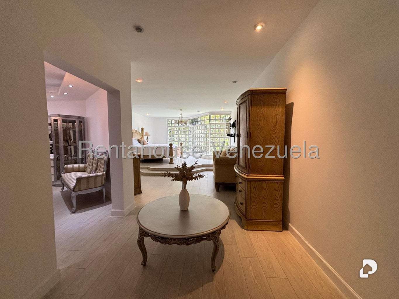 Casa en Lomas de La Lagunita, Caracas – 48