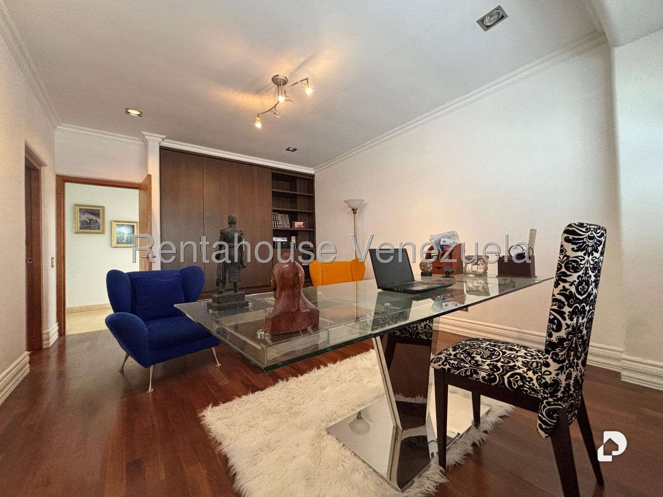 Casa en Lomas de La Lagunita, Caracas – 40