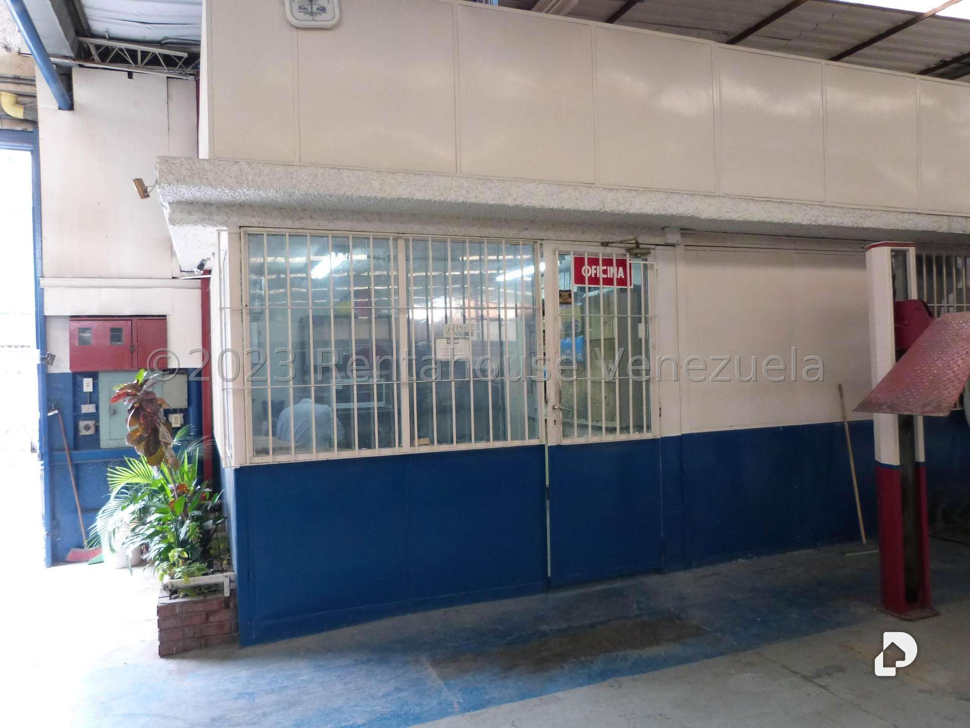Local comercial en Chapellín, Caracas – 13