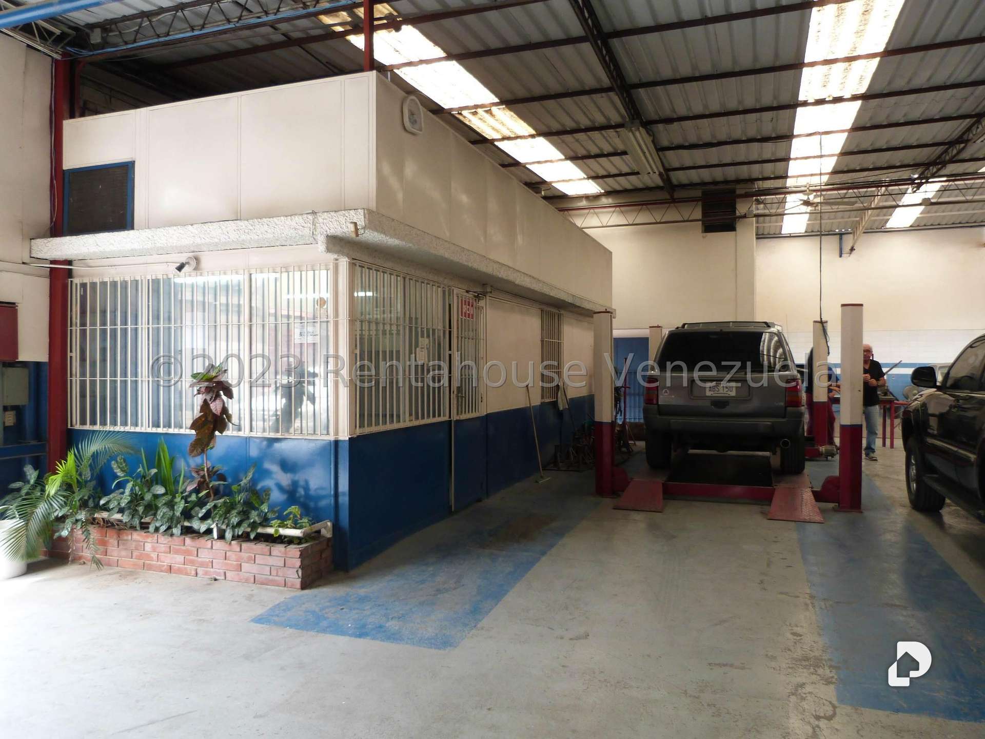 Local comercial en Chapellín, Caracas – 14