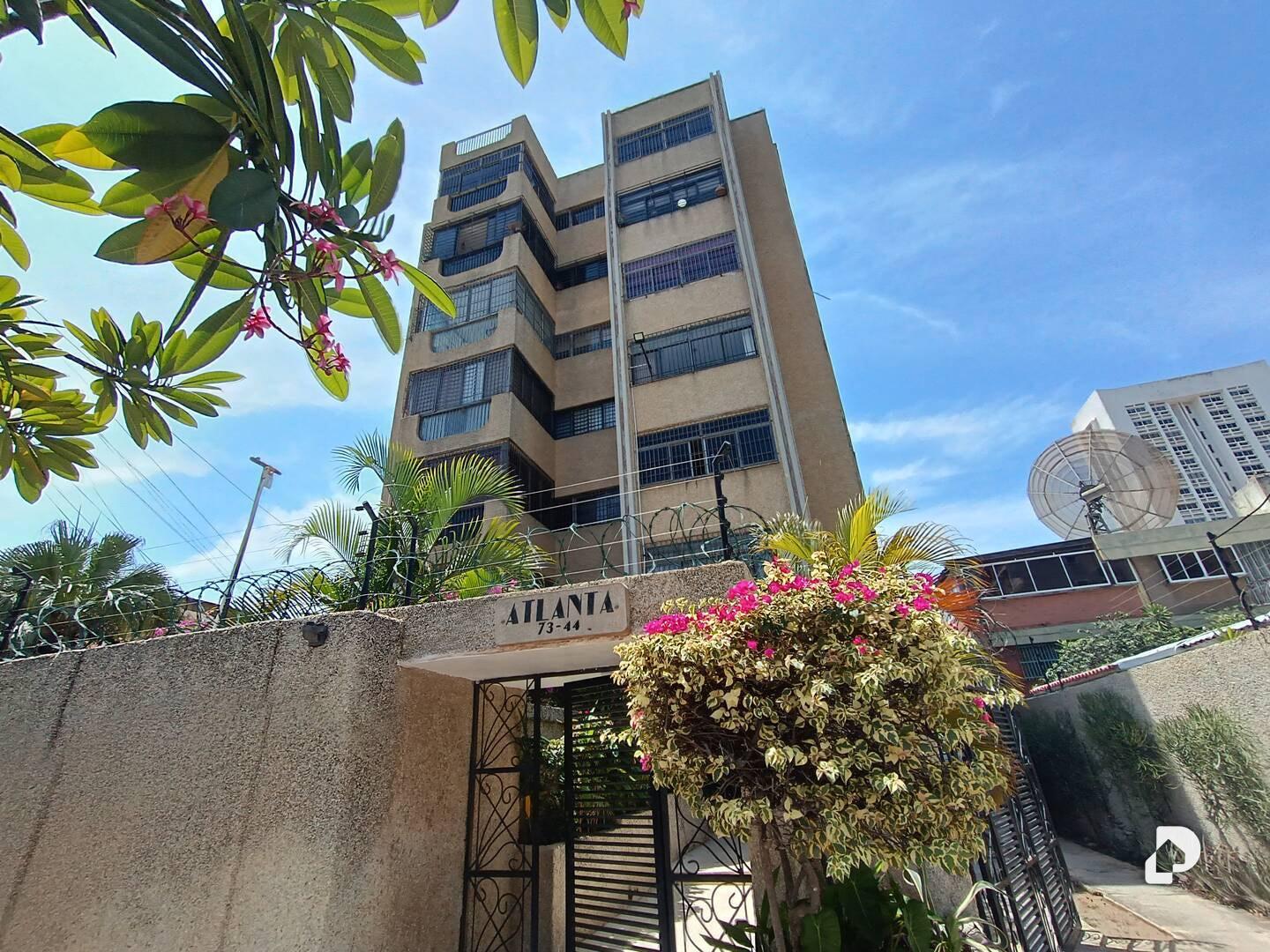 Apartamento en Avenida 5 de Julio, Maracaibo – 1