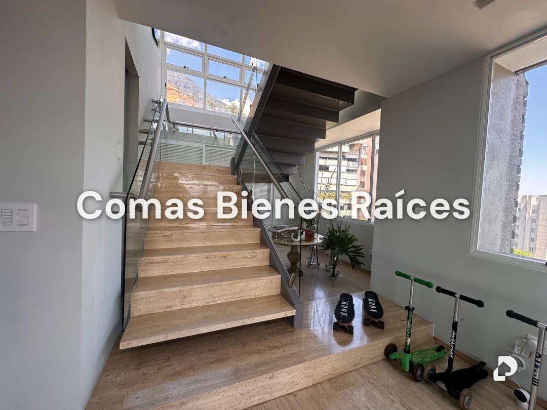 Apartamento en Altamira, Caracas – 13