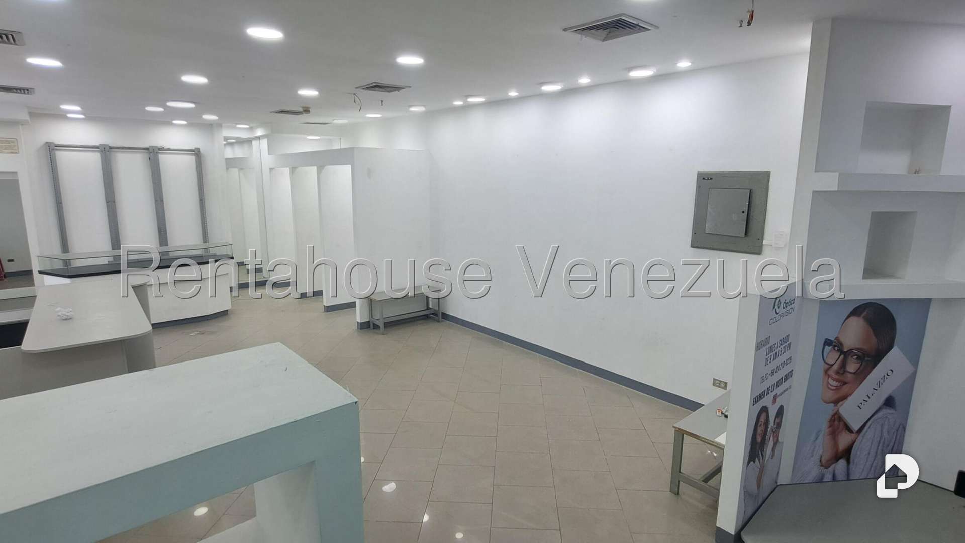 Local comercial en Parroquia Catedral, Caracas – 2