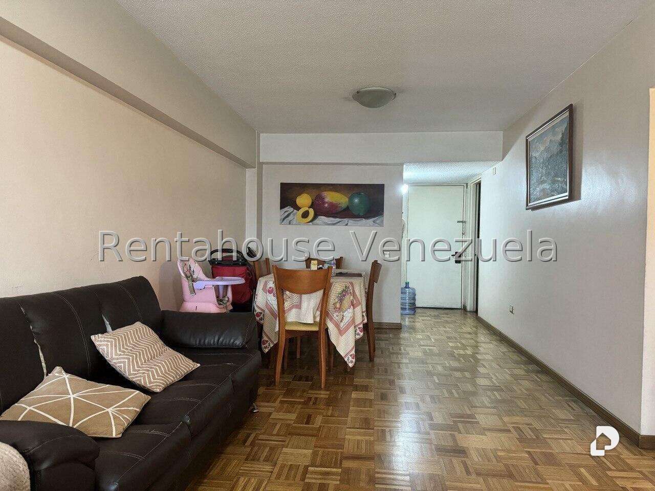 Apartment in Caracas – 11