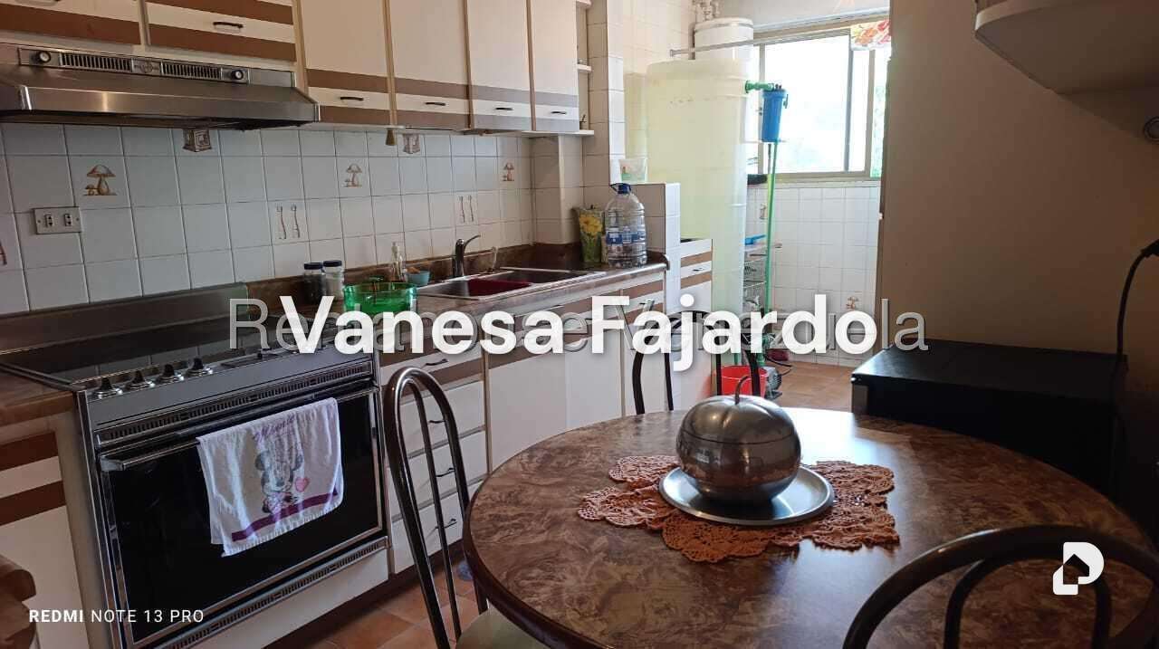Apartamento en La Urbina, Caracas – 19