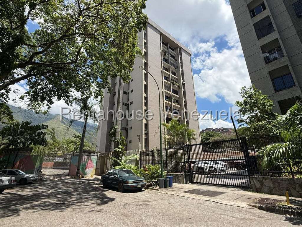Apartamento en La Urbina, Caracas - 1