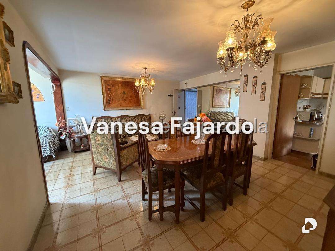 Apartamento en La Urbina, Caracas – 16