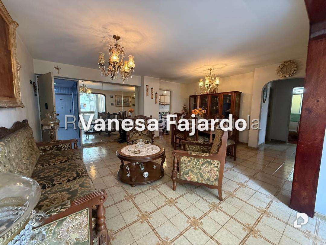 Apartamento en La Urbina, Caracas – 14