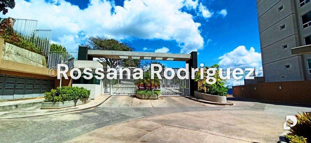 Apartamento en La Lagunita Country Club, Caracas – 2